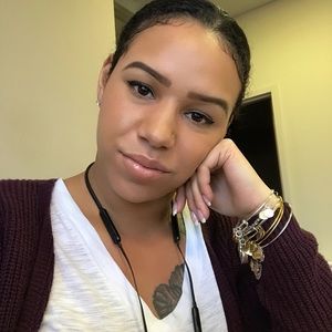 Meet your Posher, Britany